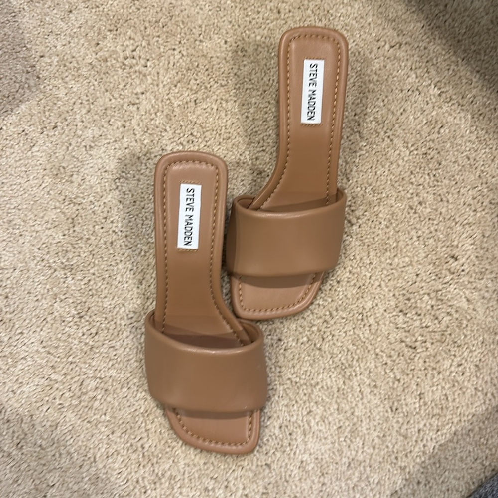 Steven Madden Saged Tan Leather Sandals 7.5